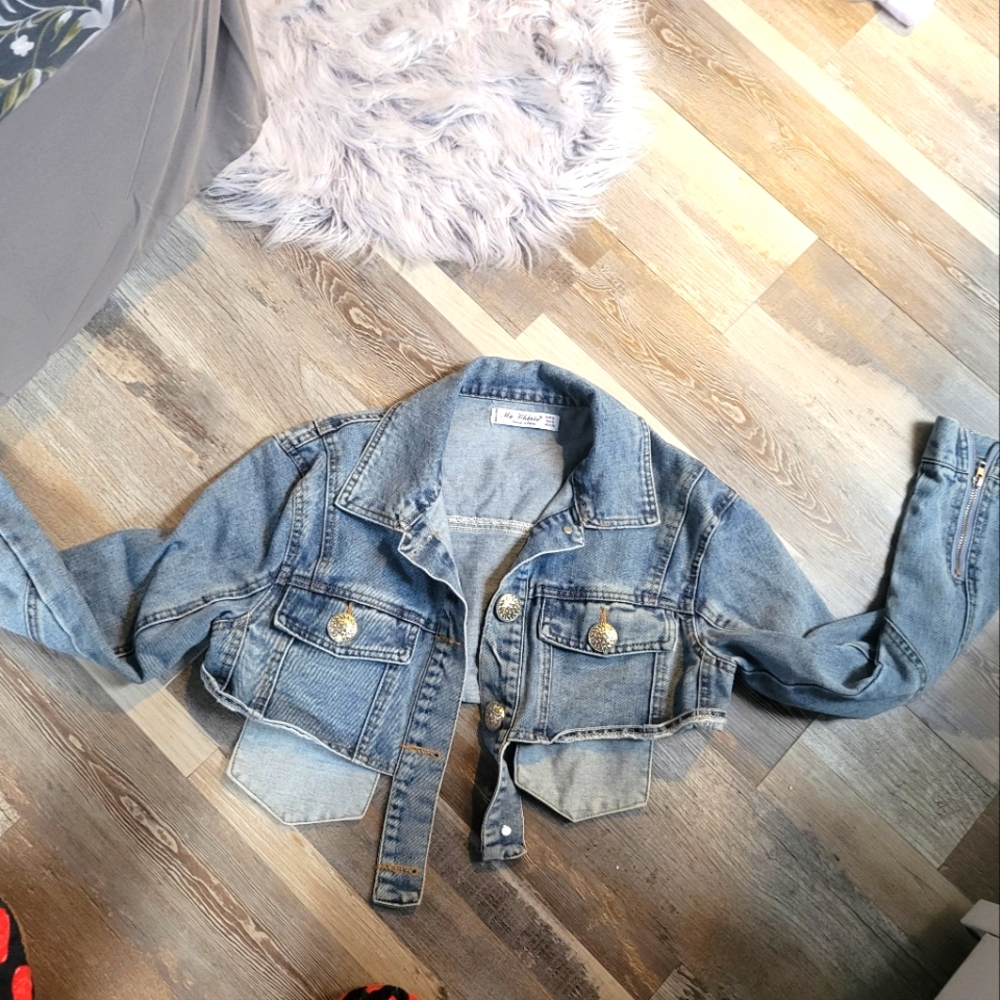 Akira Crop Denim Jacket